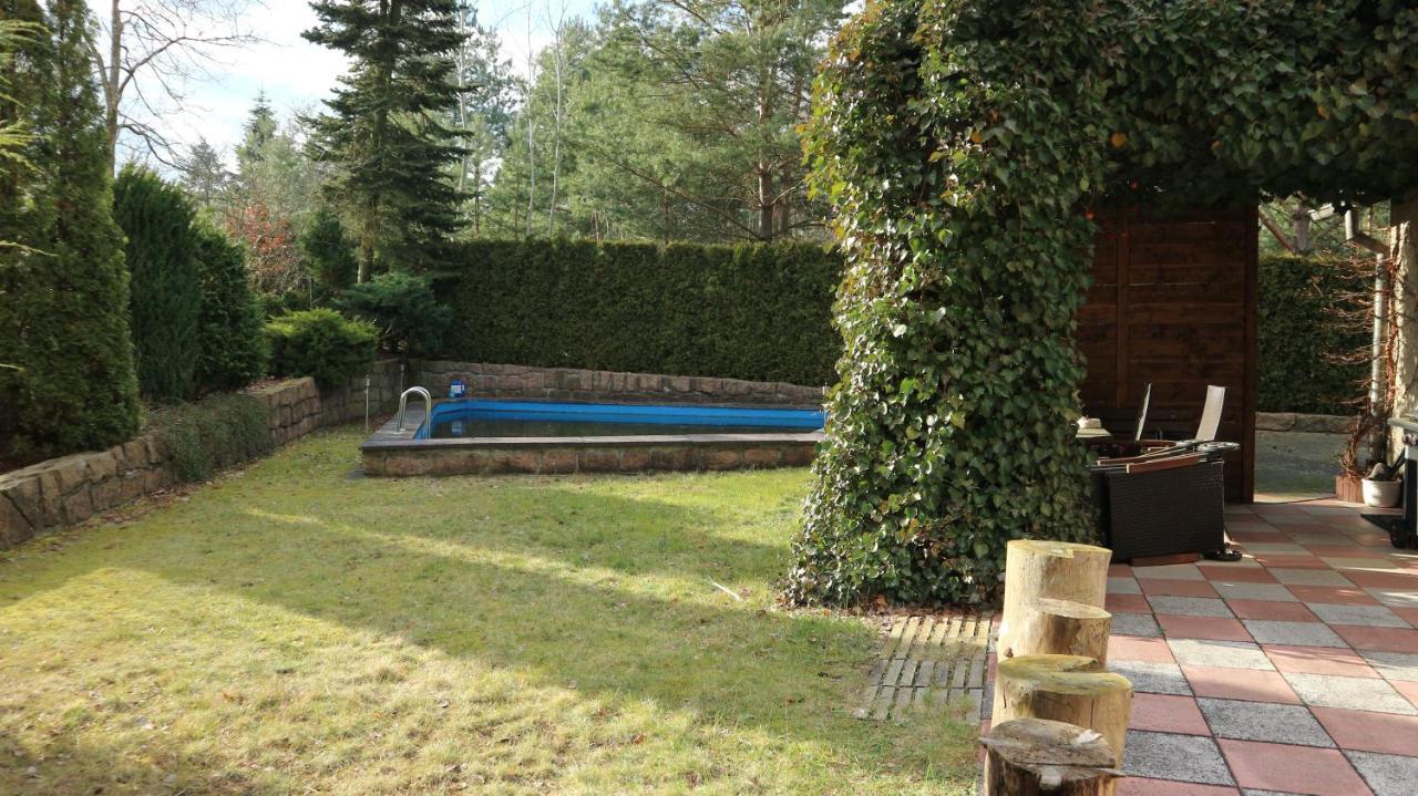 Ferienhaus Mit Pool Zum Traeumen Und Entspannen Fuer Alle Sinne Bad Schmiedeberg Dış mekan fotoğraf